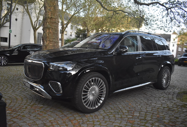 Mercedes-Maybach GLS 600 2024