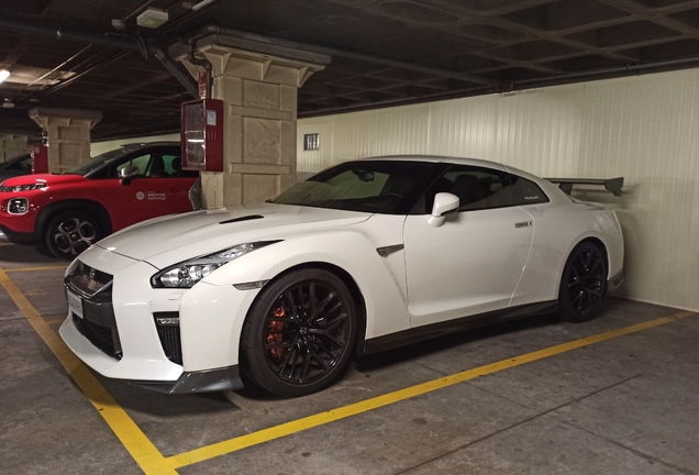 Nissan GT-R 2017
