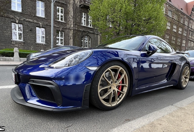 Porsche 718 Cayman GT4 RS
