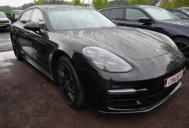 Porsche 971 Panamera Turbo Sport Turismo