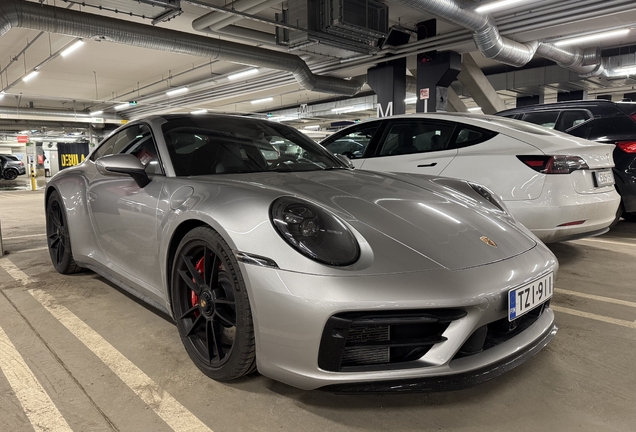 Porsche 992 Carrera 4 GTS MkI