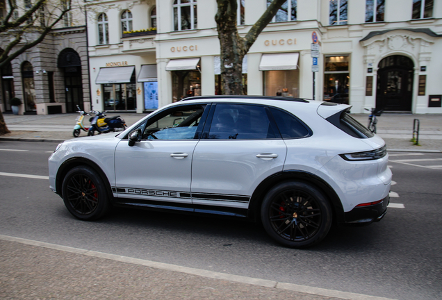 Porsche 9YA Cayenne GTS MkII