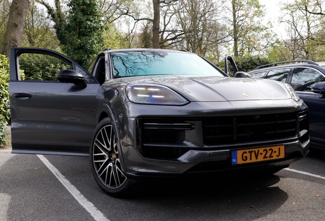 Porsche 9YA Cayenne Turbo E-Hybrid