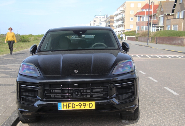 Porsche Cayenne Coupé Turbo E-Hybrid