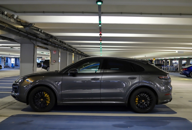 Porsche Cayenne Coupé Turbo S E-Hybrid