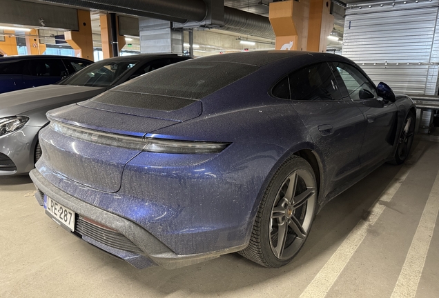Porsche Taycan Turbo MkI