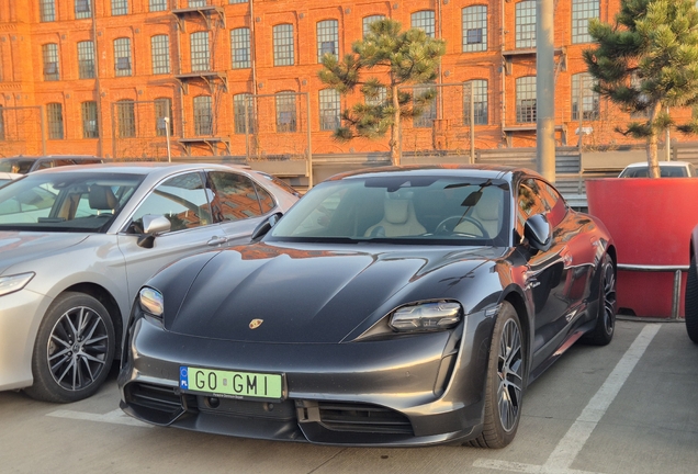 Porsche Taycan Turbo MkI