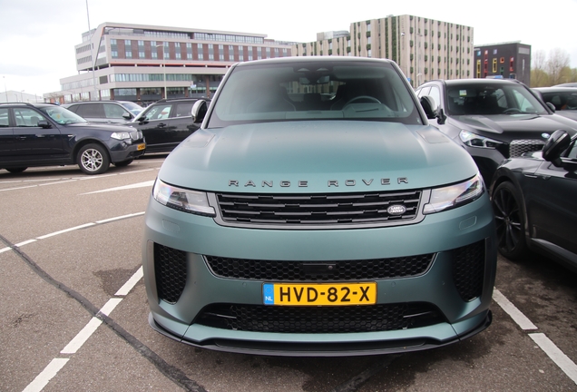 Range Rover Sport SV 2025 Celestial Collection