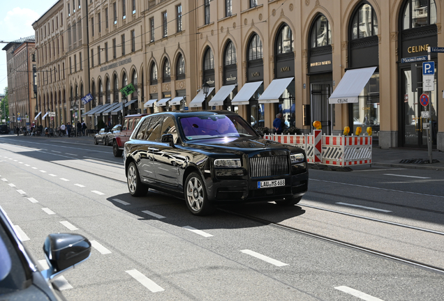 Rolls-Royce Cullinan Black Badge