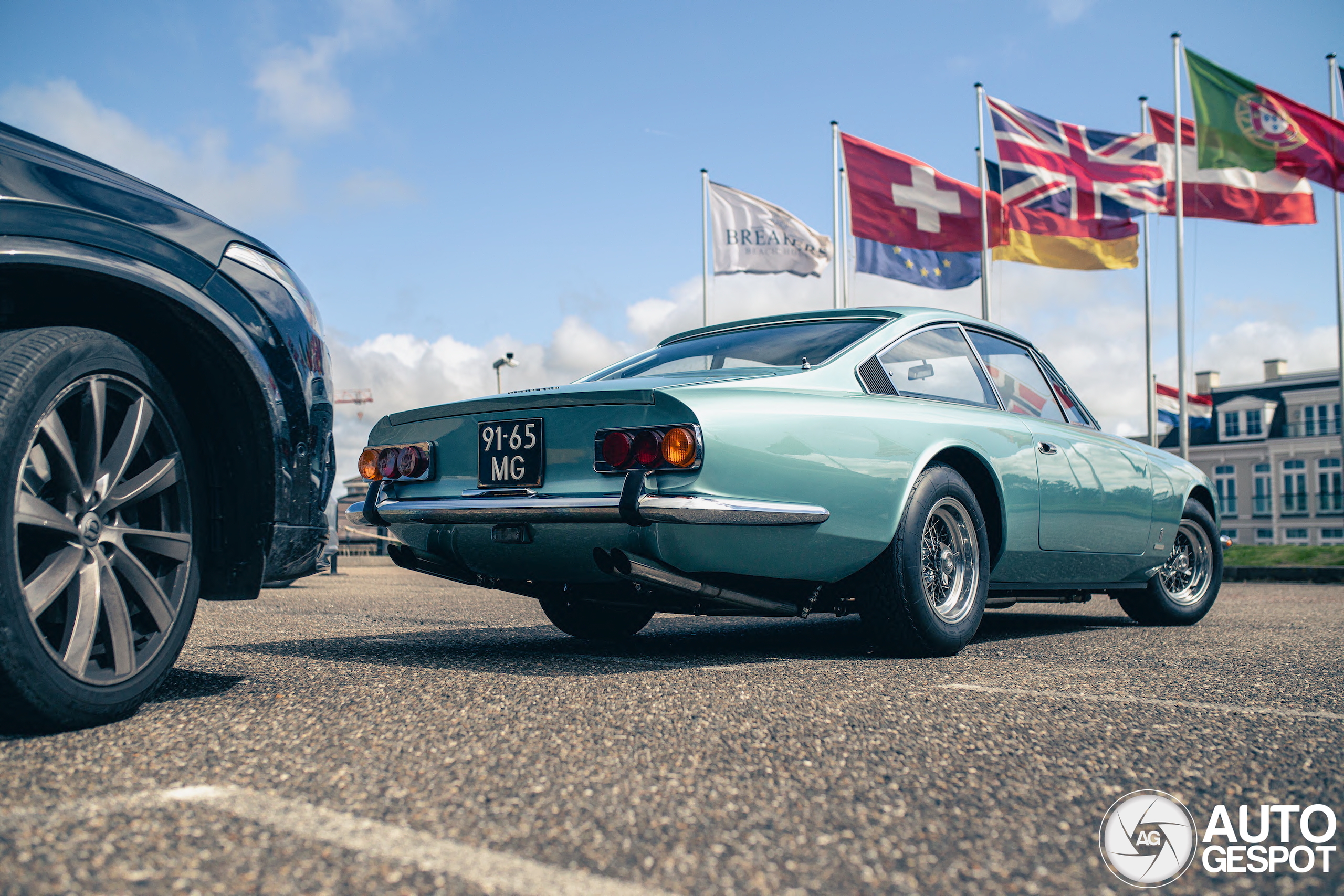 Italiaanse kunst aan de Nederlandse kust: Ferrari 365 GT 2+2