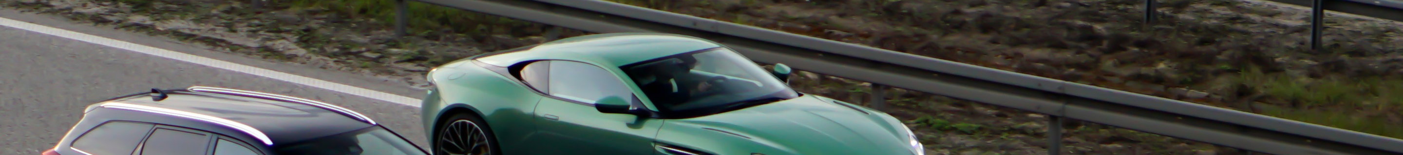 Aston Martin DB11 V8