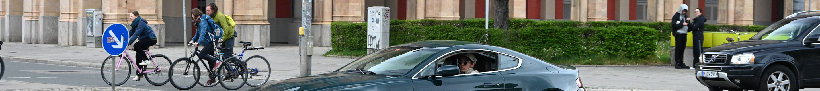 Aston Martin V8 Vantage