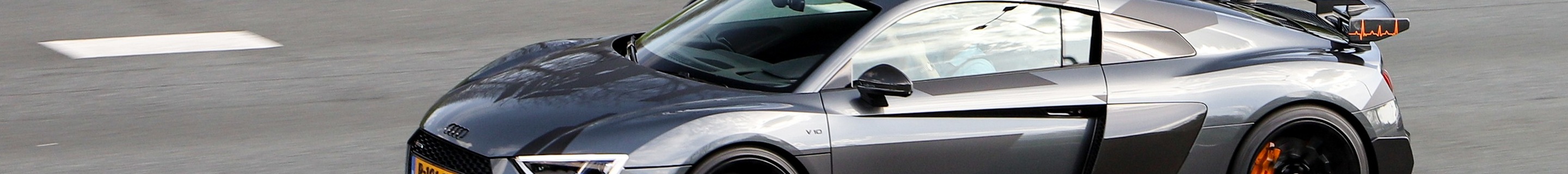 Audi R8 V10 Plus 2015