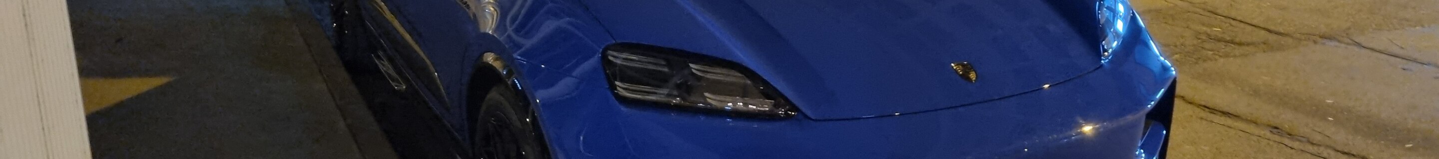 Porsche Macan EV Turbo