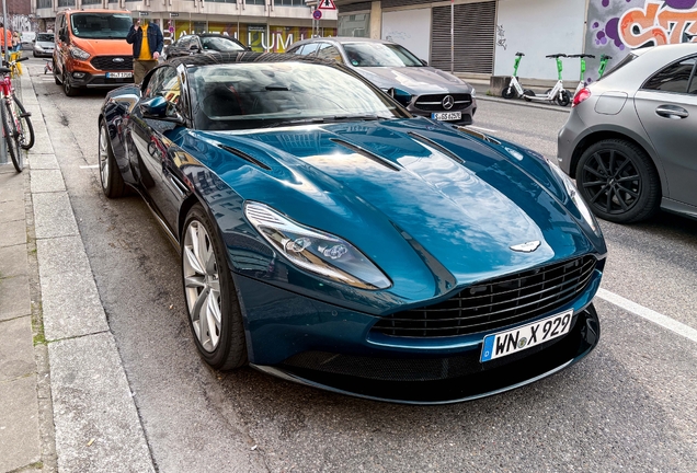 Aston Martin DB11