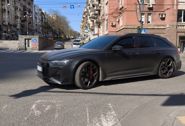 Audi RS6 Avant C8