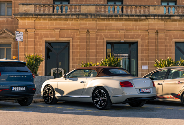 Bentley Continental GTC V8