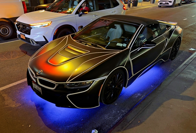 BMW i8 Roadster