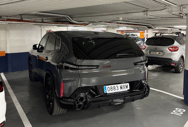 BMW XM G09 Label Red