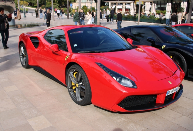 Ferrari 488 Spider