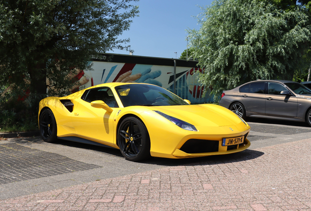Ferrari 488 Spider