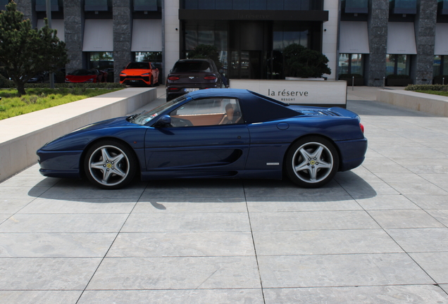 Ferrari F355 Spider