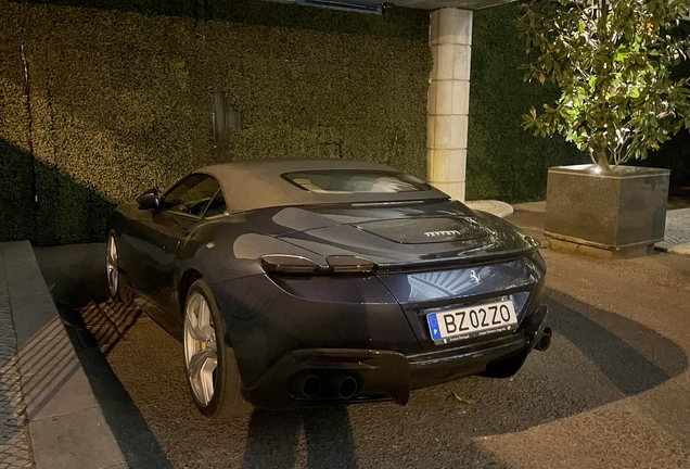 Ferrari Roma Spider
