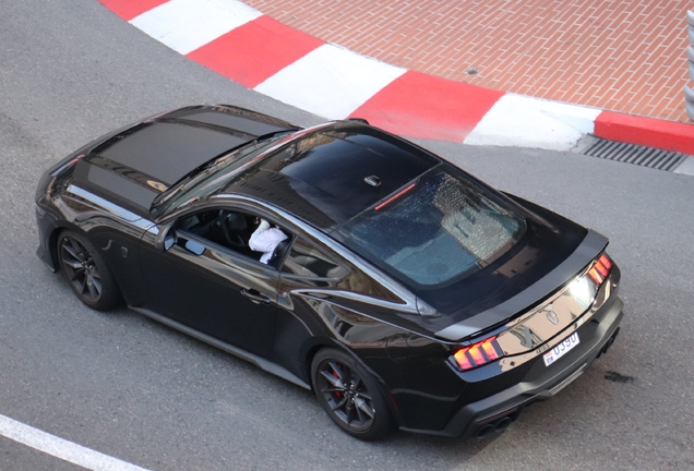 Ford Mustang Dark Horse 2024