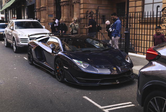 Lamborghini Aventador LP770-4 SVJ Roadster