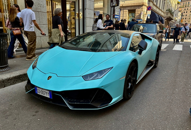 Lamborghini Huracán LP640-4 EVO