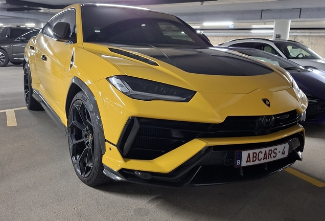 Lamborghini Urus Performante