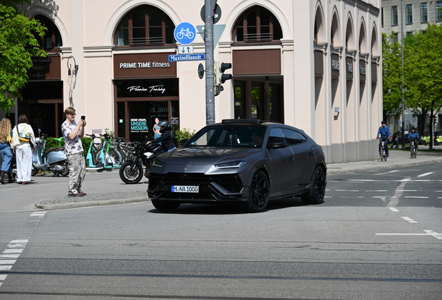 Lamborghini Urus Performante