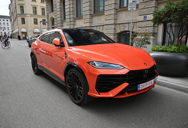 Lamborghini Urus SE