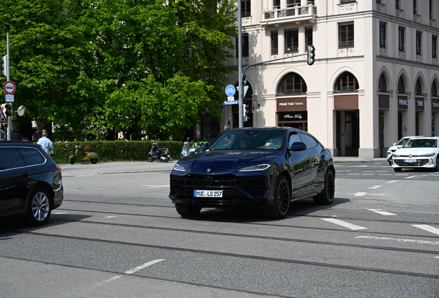 Lamborghini Urus SE