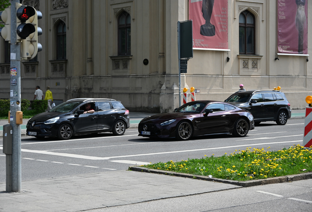 Mercedes-AMG GT 63 C192