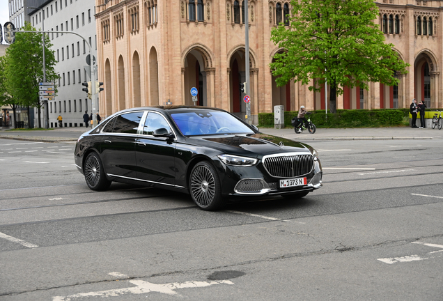 Mercedes-Maybach S 680 X223
