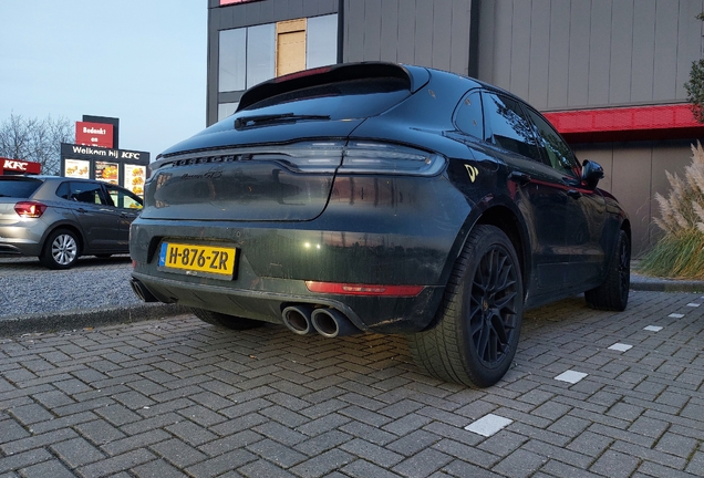 Porsche 95B Macan GTS MkII