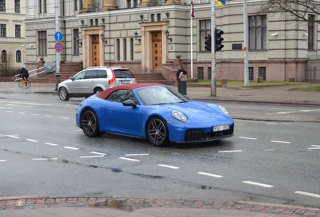 Porsche 992 Carrera 4 GTS Cabriolet MkII