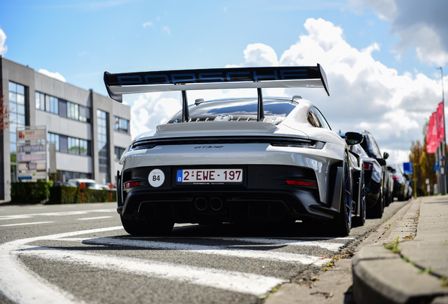 Porsche 992 GT3 RS MkI Weissach Package