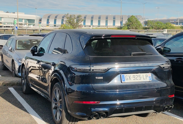 Porsche Cayenne Turbo S E-Hybrid