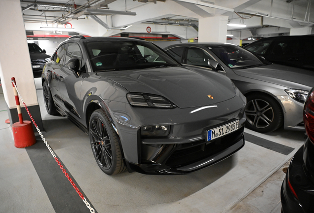 Porsche Macan EV GTS