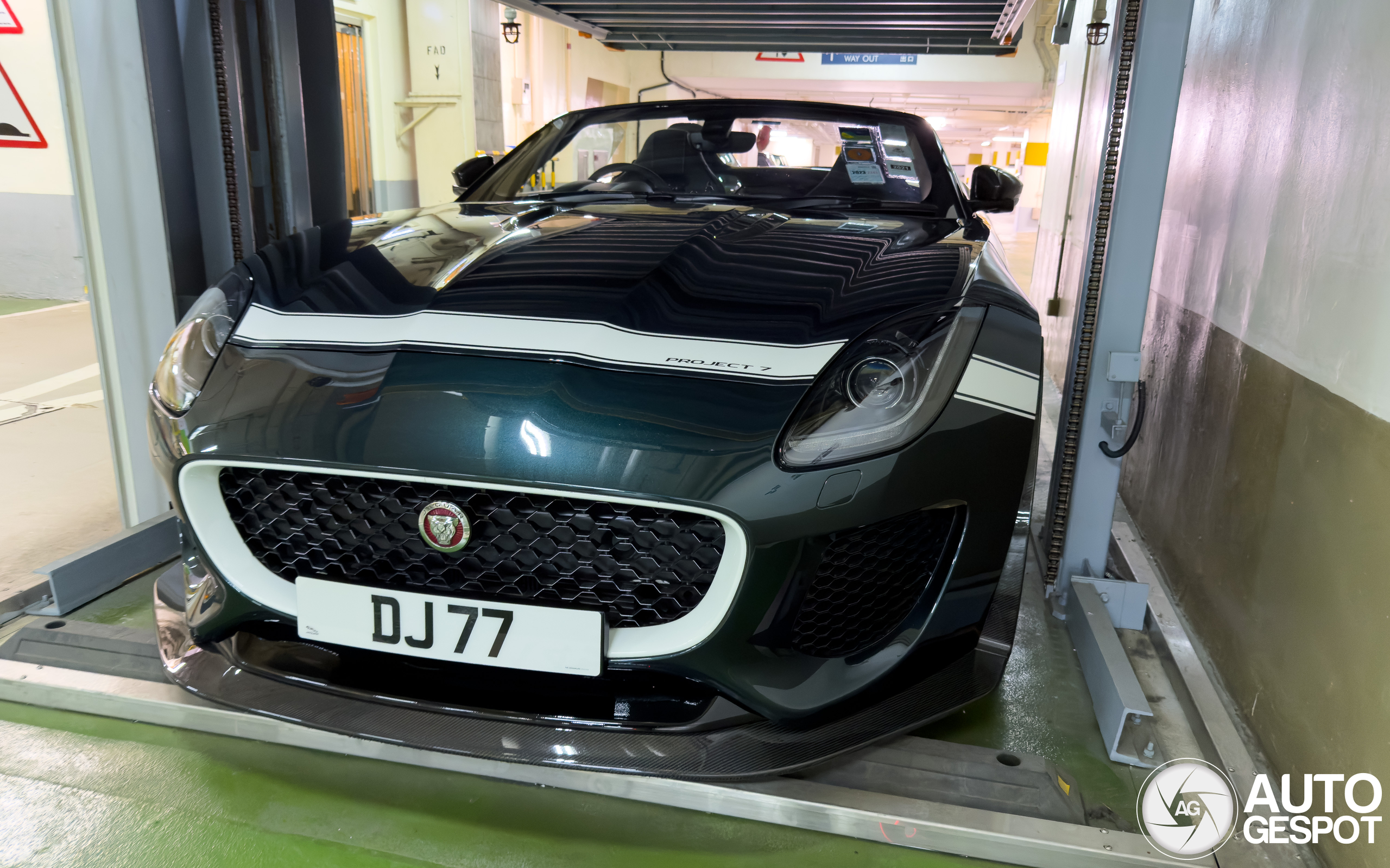 Jaguar F-TYPE Project 7