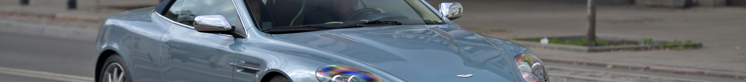 Aston Martin DB9 Volante