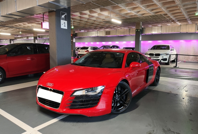 Audi R8
