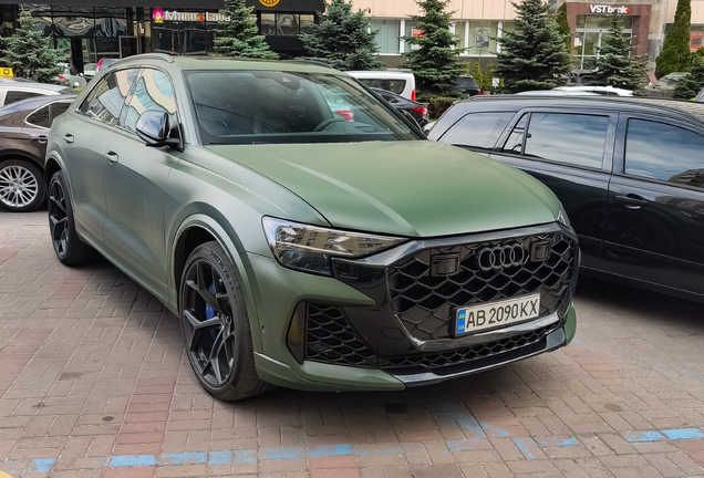Audi RS Q8 2024