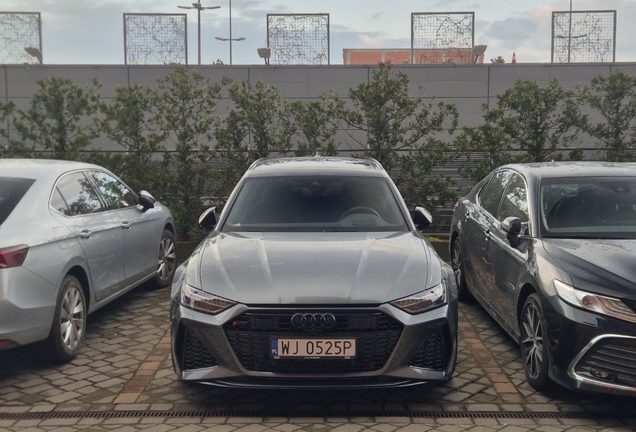 Audi RS6 Avant C8