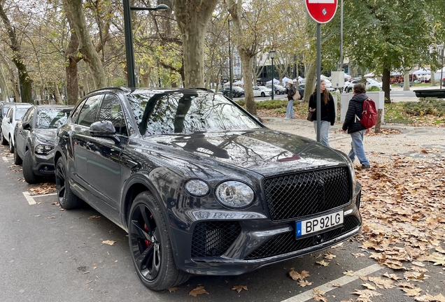 Bentley Bentayga Hybrid 2024
