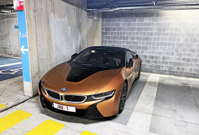 BMW i8 Roadster