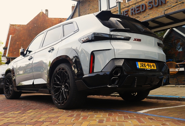 BMW XM G09 Label Red Renegade Design