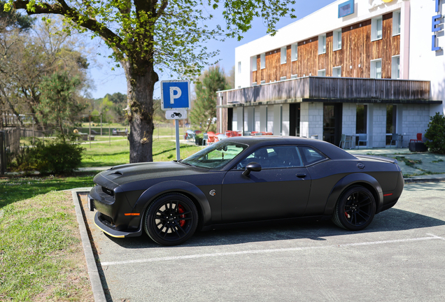 Dodge Challenger SRT Hellcat Widebody